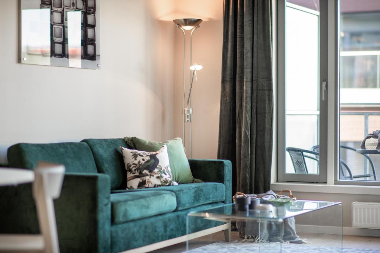 Superior One-Bedroom Apartment