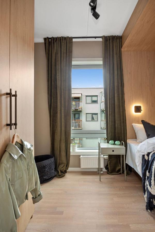Superior One-Bedroom Apartment