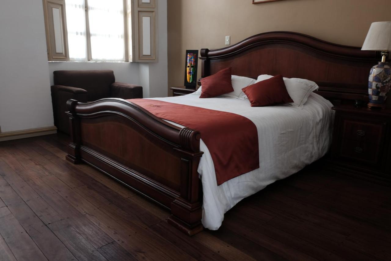Deluxe Queen Room,223479902:JPEG