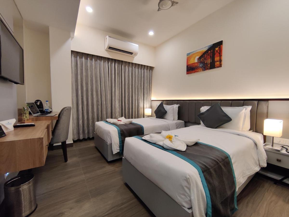 Superior Double or Twin Room,1068865189:JPEG