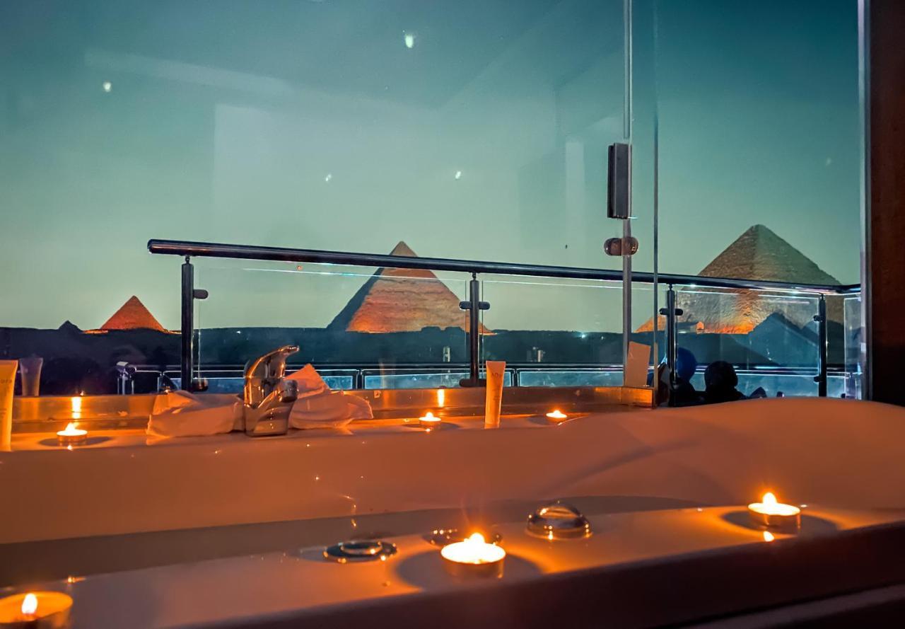 Delluxe King Suite Jacuzzi