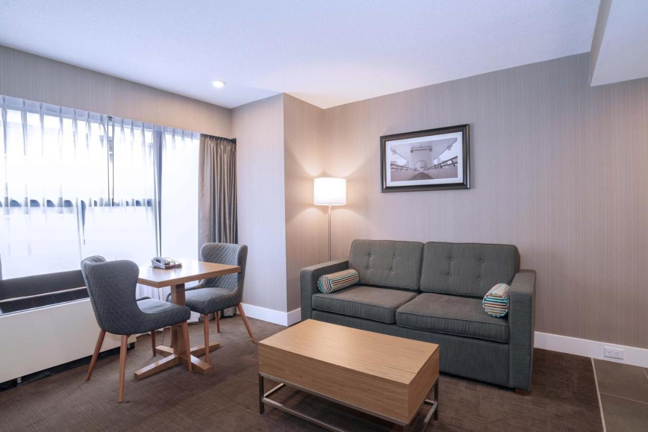 Standard Room, 1 King Bed, Sofa Bed, Kitchenette,1080917581:JPEG