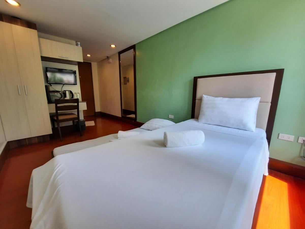 Small Twin Room,1128379680:JPEG
