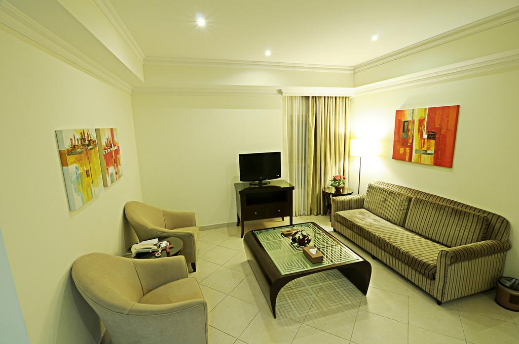 Executive Suite