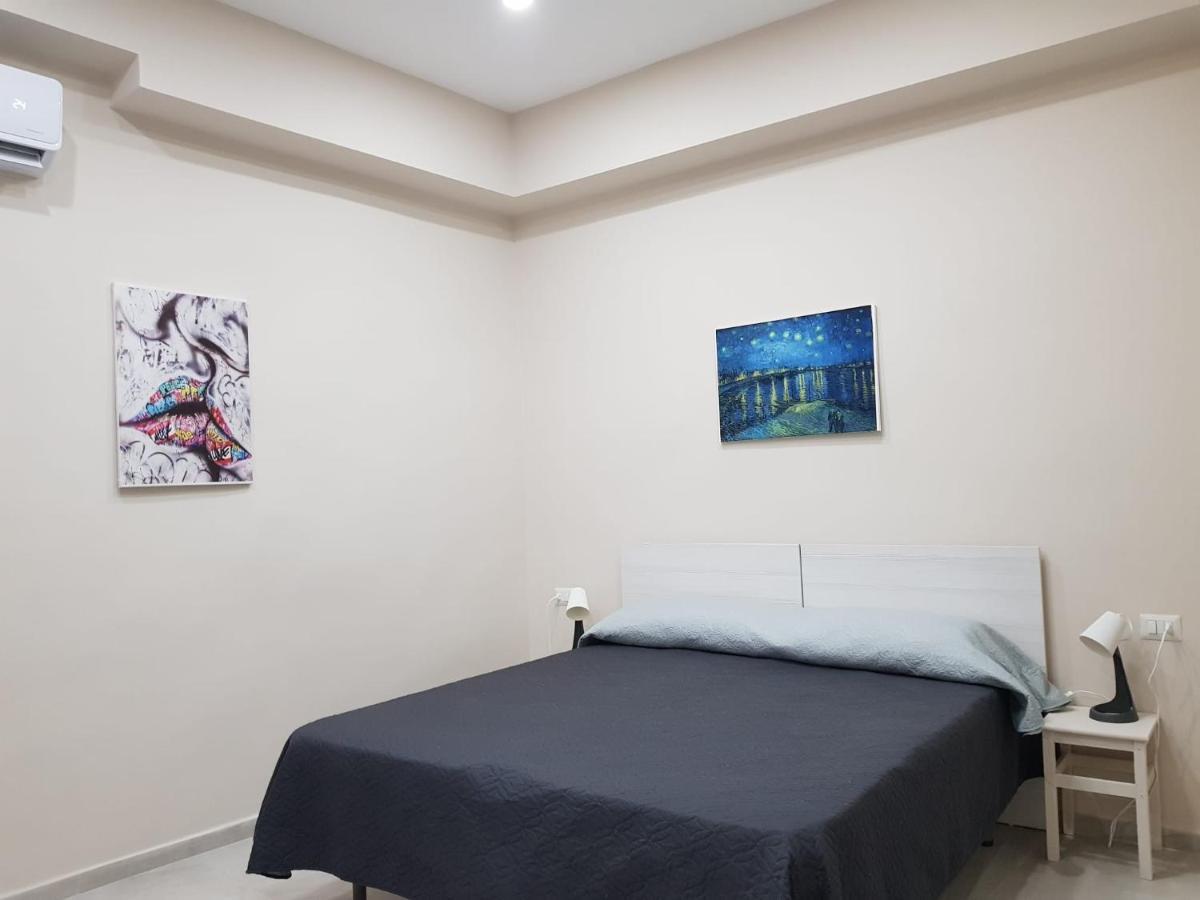Double or Twin Room Private Bathroom