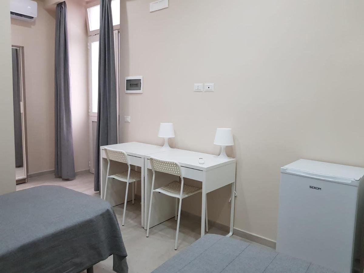 Double or Twin Room Private Bathroom
