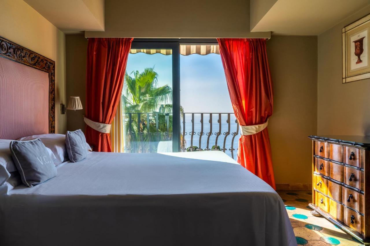 Quarto Deluxe com Cama de Casal ou 2 de Solteiro e Vista do Mar