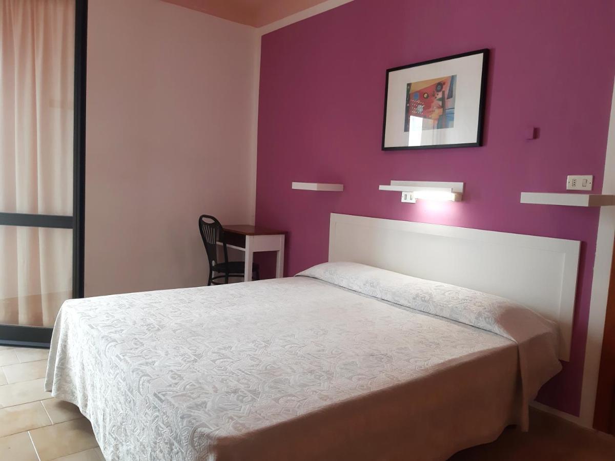 Double or Twin Room Balcony