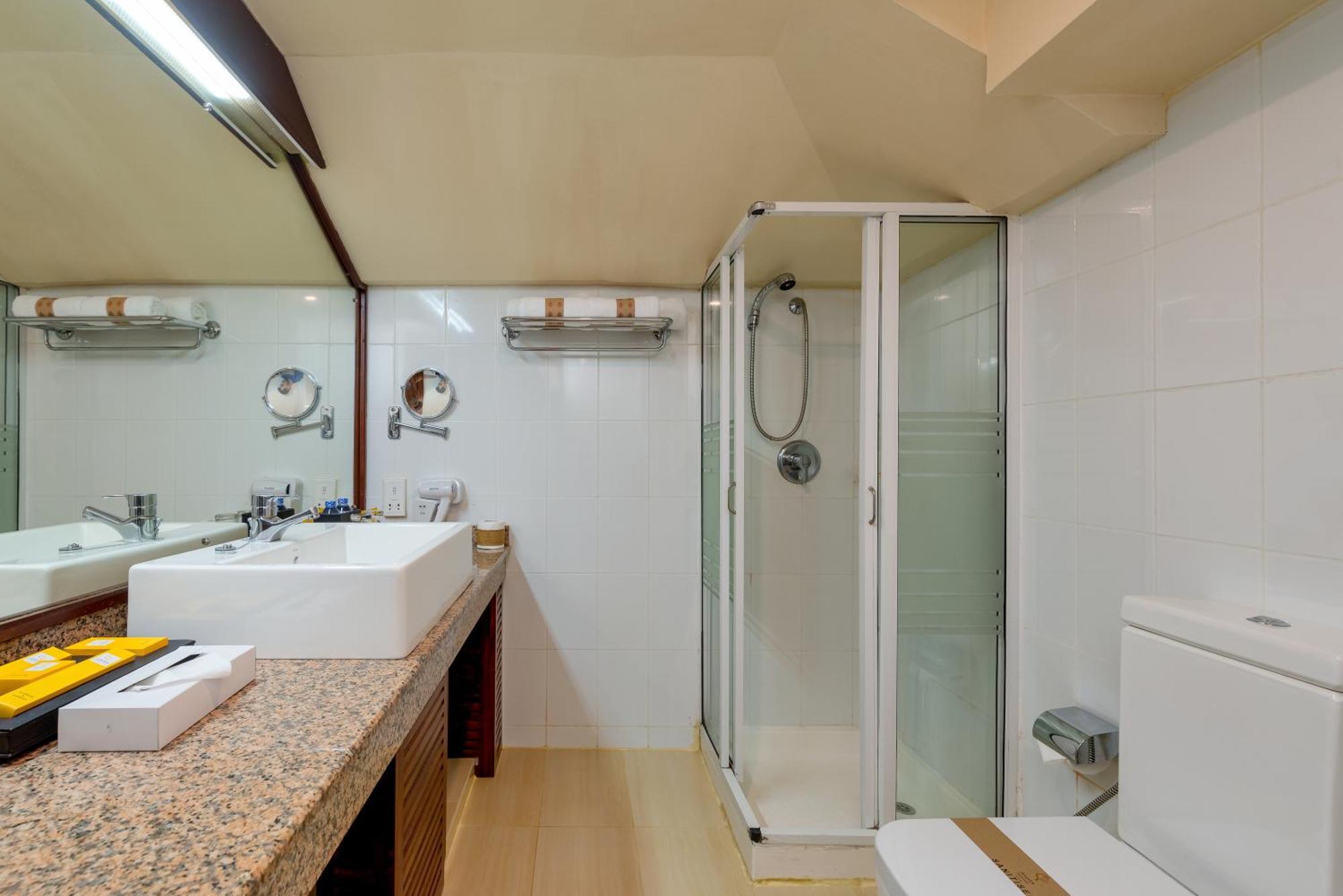 Family Mountain View Suite