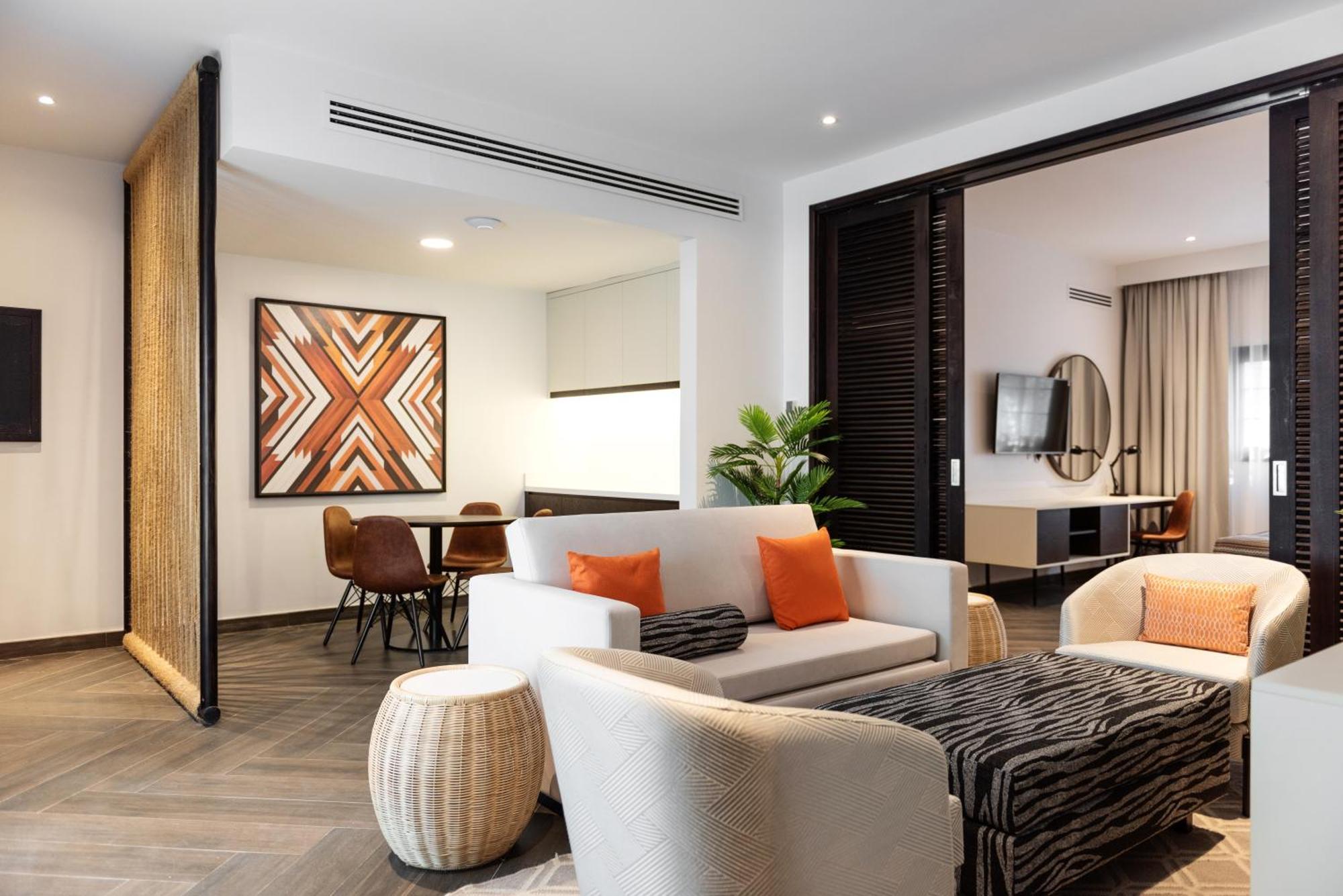 Premium Giraffe Arena Chalet Includes Complimentary Emirates Park Zoo Entry Tickets