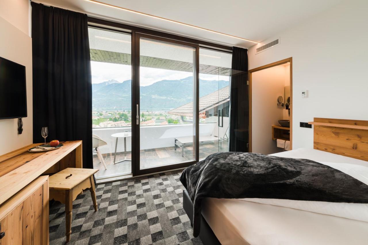 Single Room Balcony