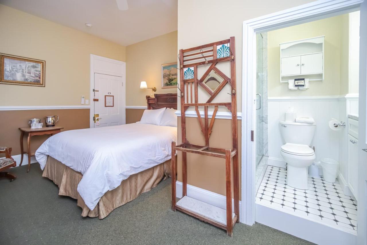 Chambre Lit Queen-Size Deluxe