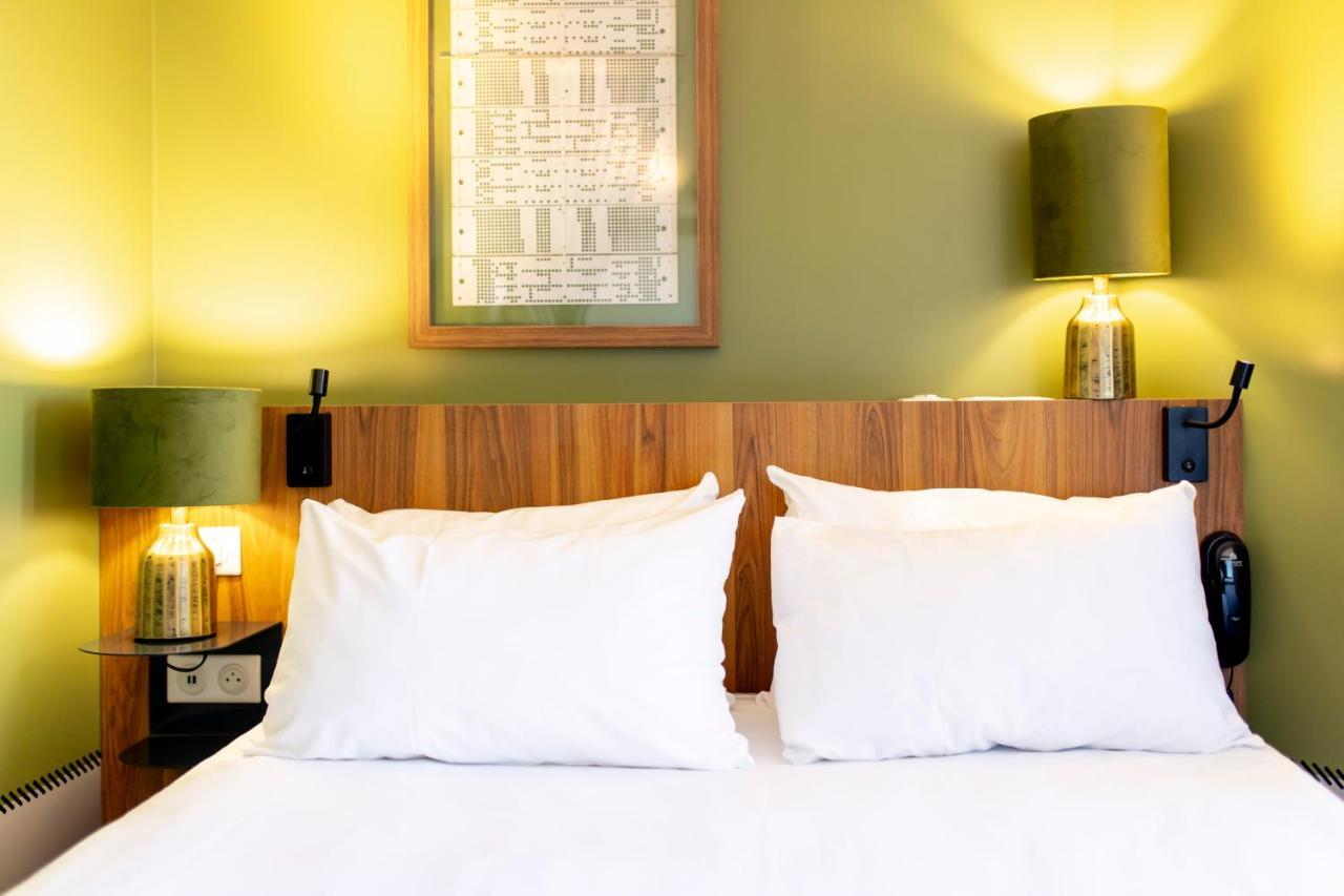 Standard Double Room,1234829675:JPEG