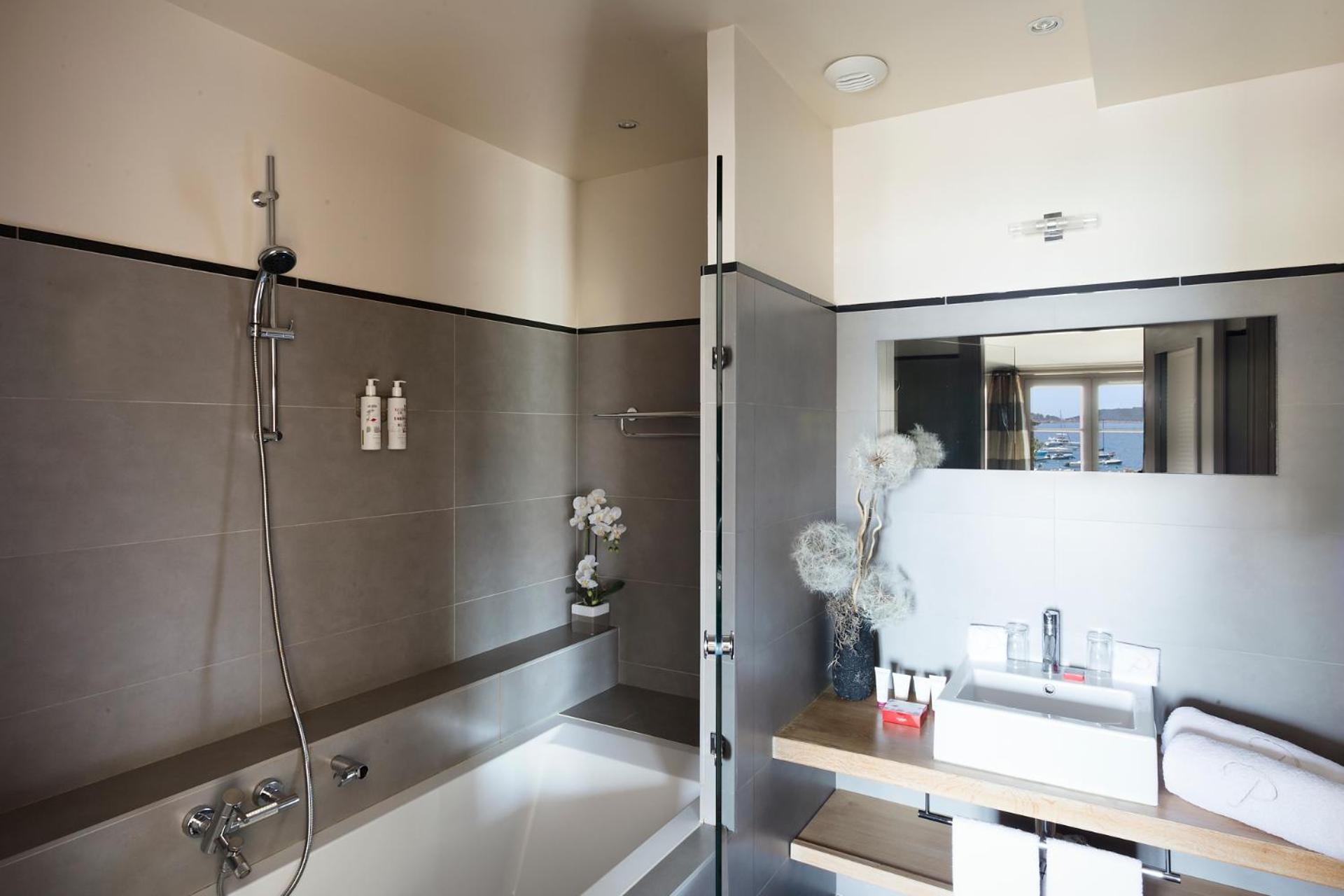 Duplex Suite,957201205:JPEG