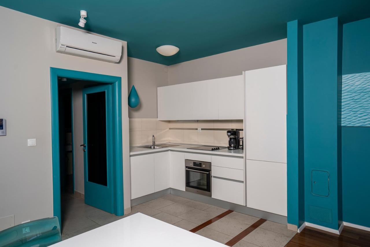 One-Bedroom Apartment Balcony Sea View