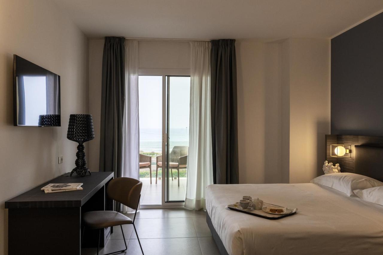 Comfort Double Room Terrace Sea View