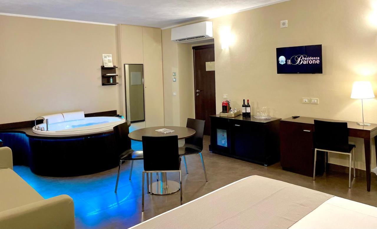 Suite Hot Tub