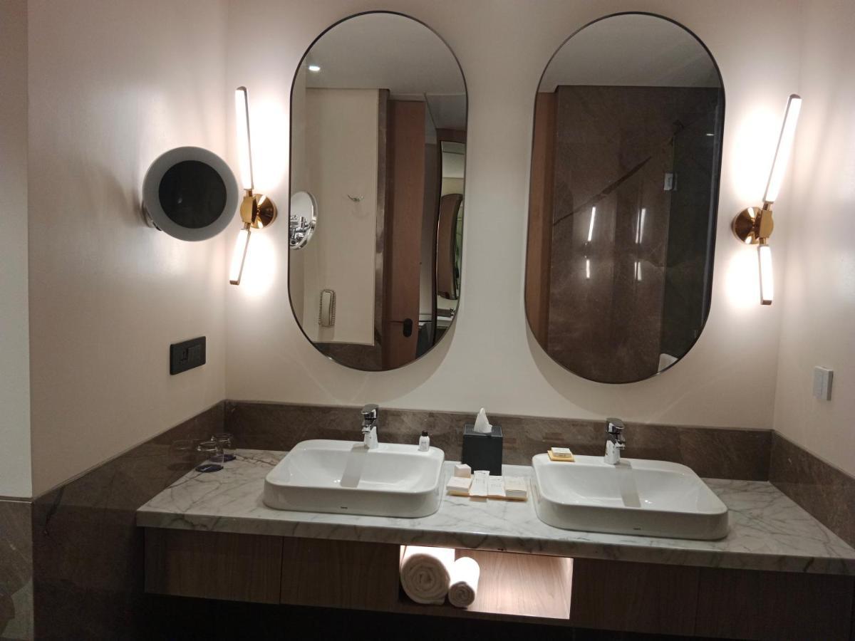 Deluxe Double or Twin Room,1261189795:JPEG