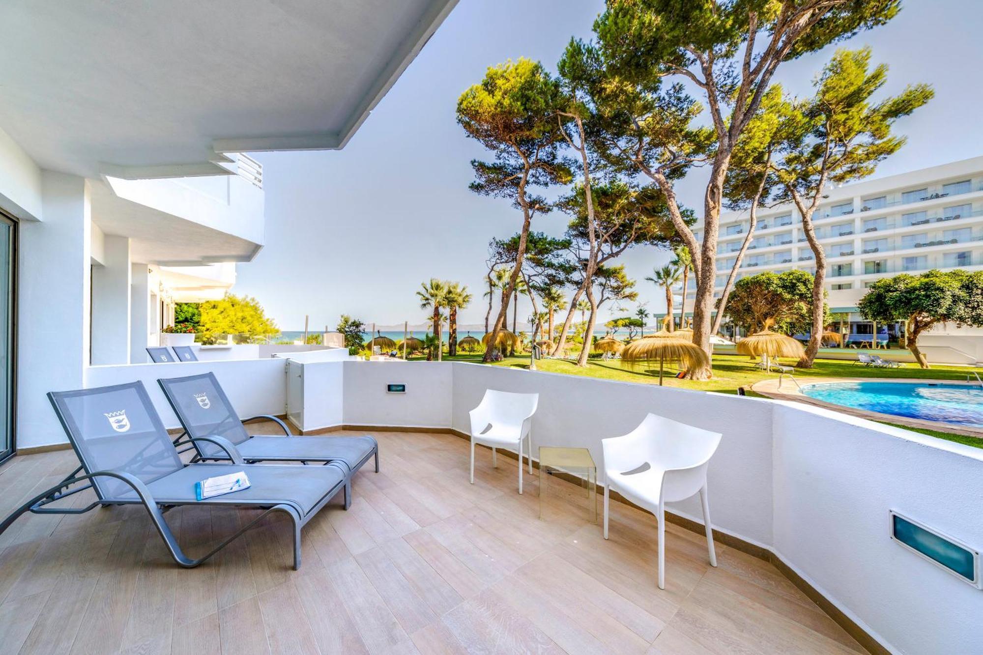 Junior Suite Lateral Sea View
