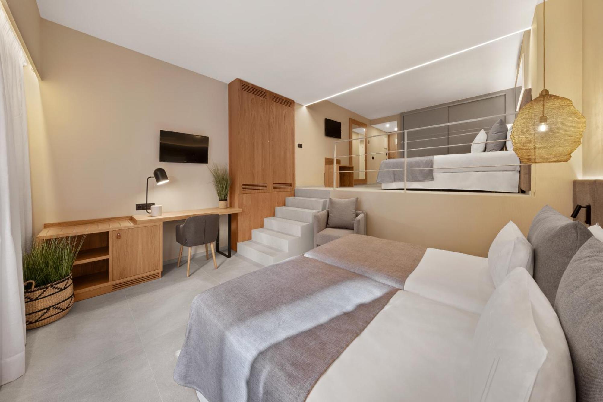Quadruple Room