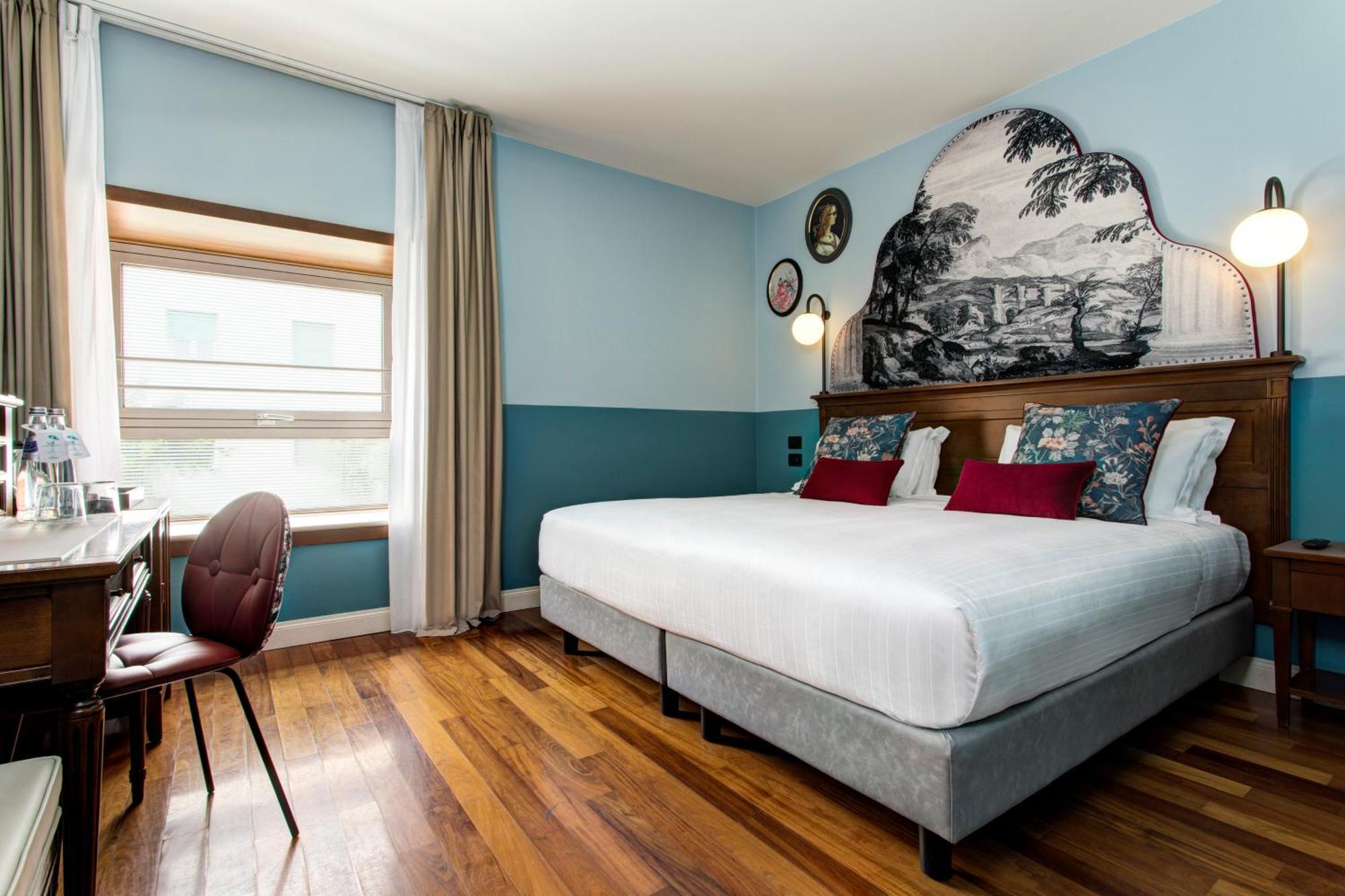Premium King Room,1274563381:JPEG