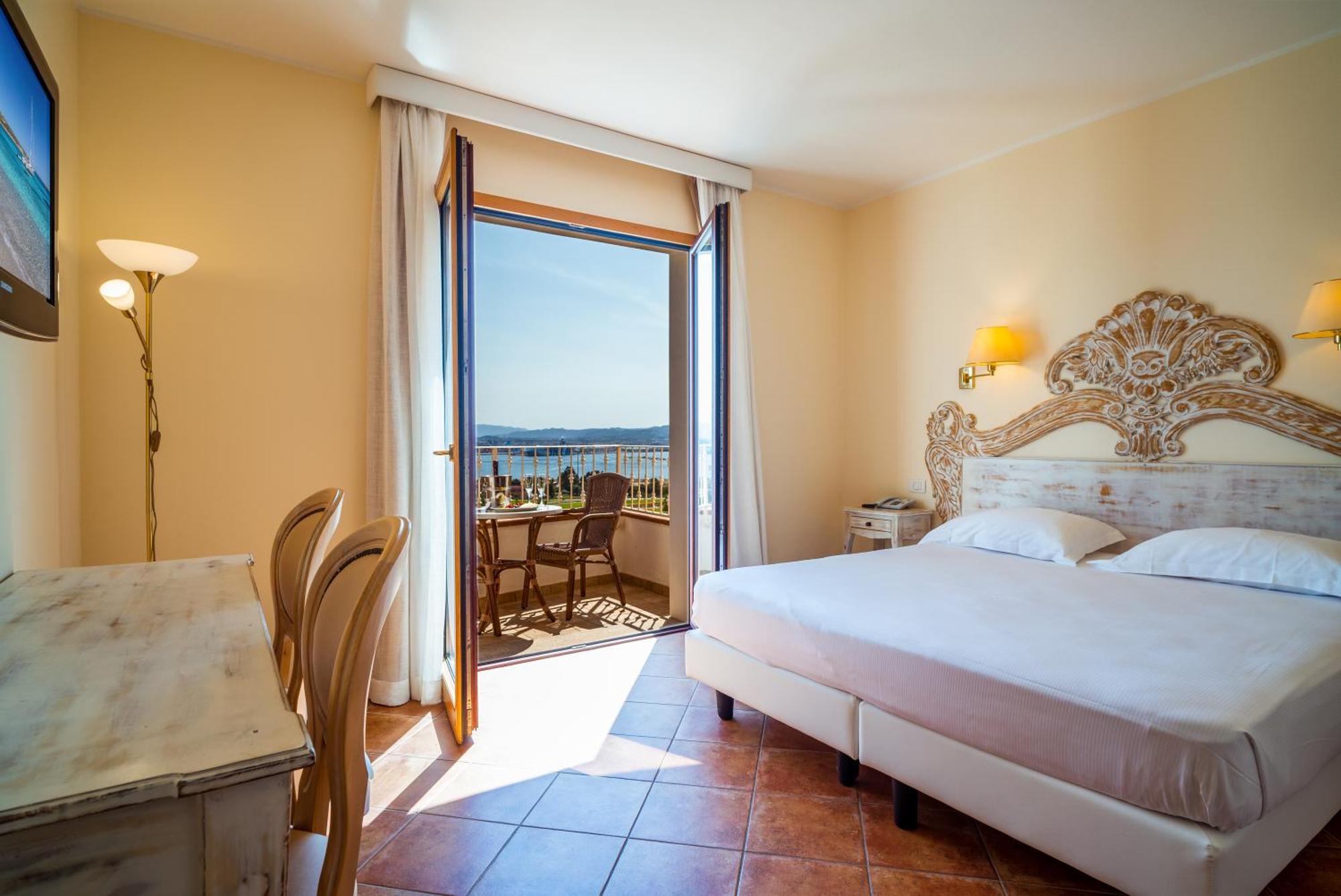 Superior Double Room Balcony Port