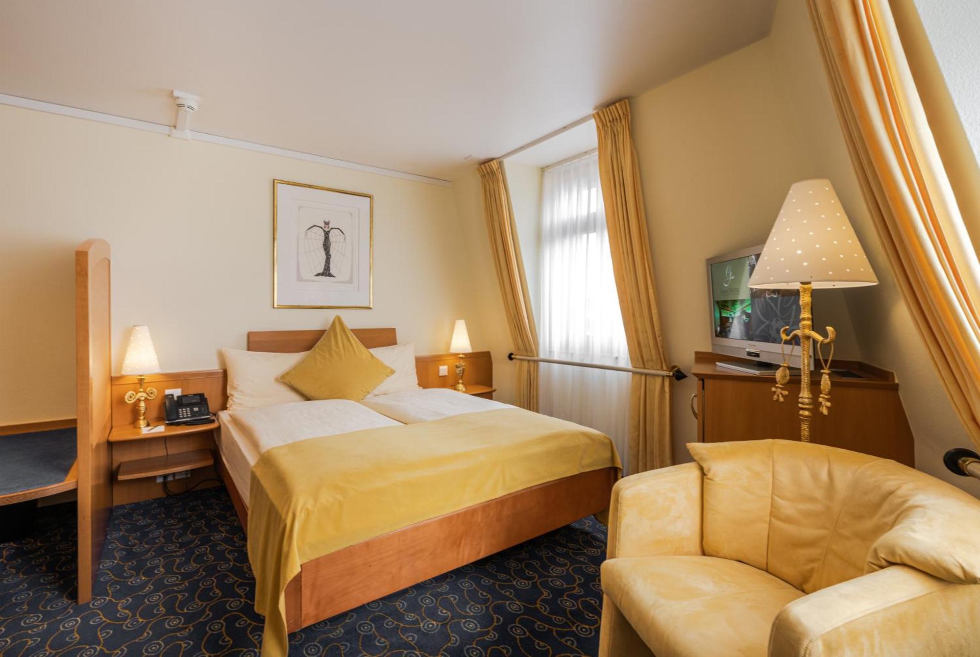SMART Double Room,1281694141:JPEG