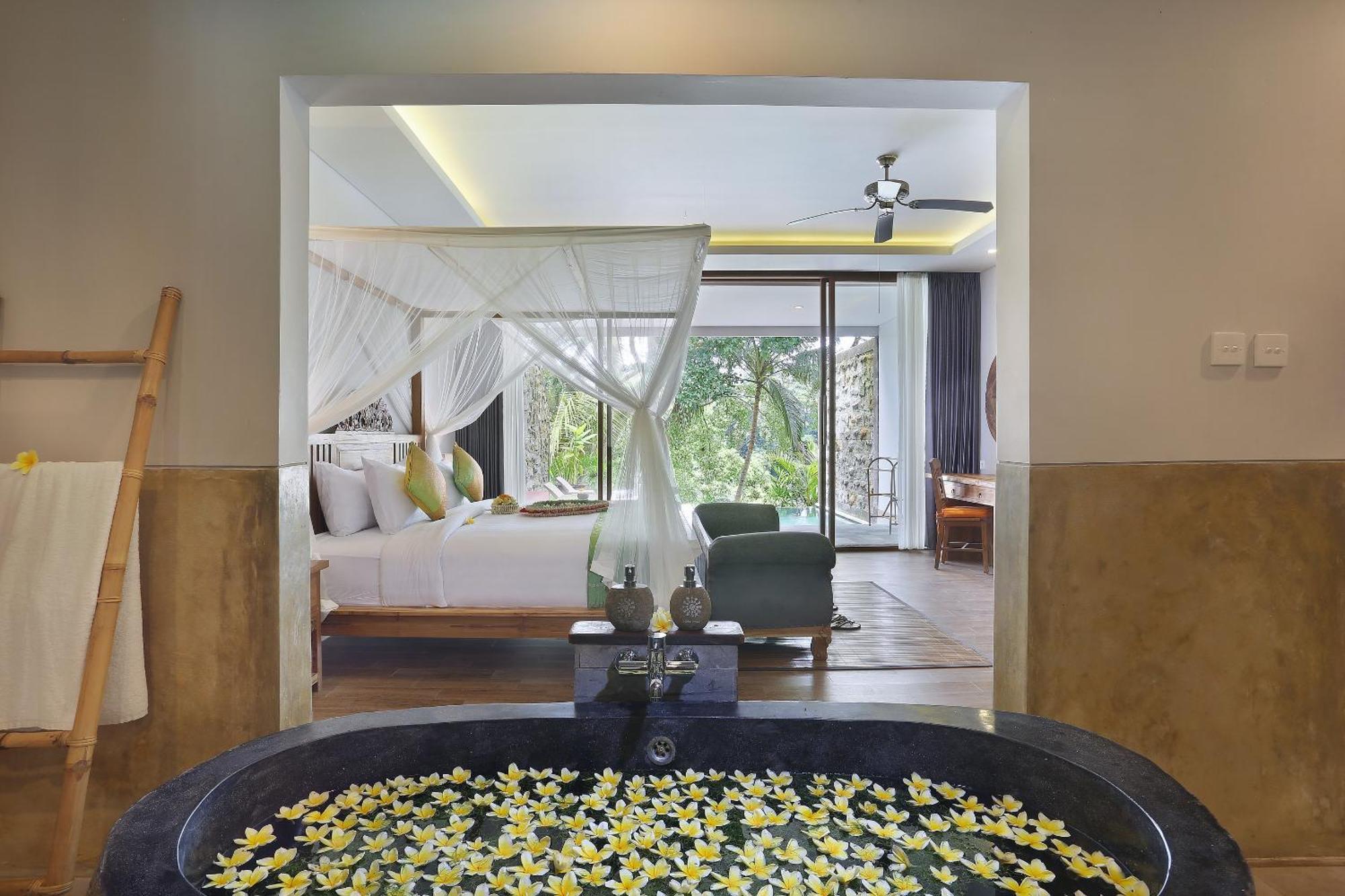 One-Bedroom Pool Villa River View