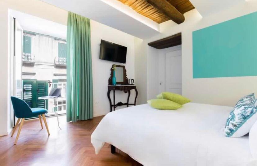 Triple Room City View