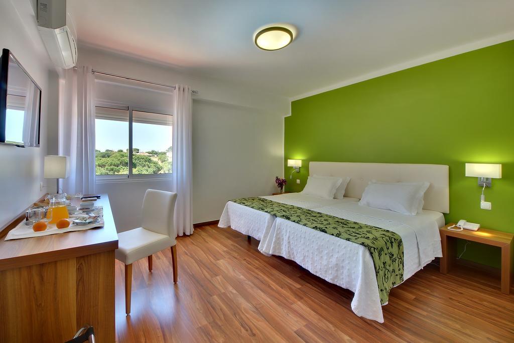 Classic Single Room,703812931:JPEG