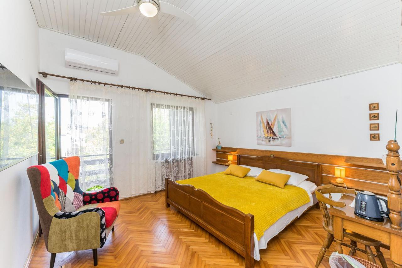 Standard Double Room with Balcony,1593911147:JPEG