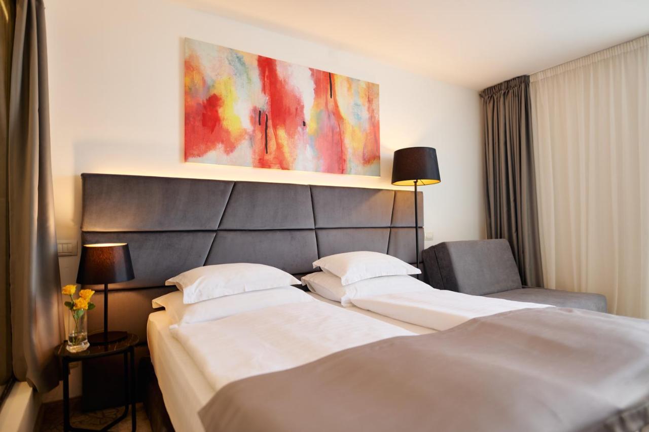 Superior Double or Twin Room,1588576768:JPEG