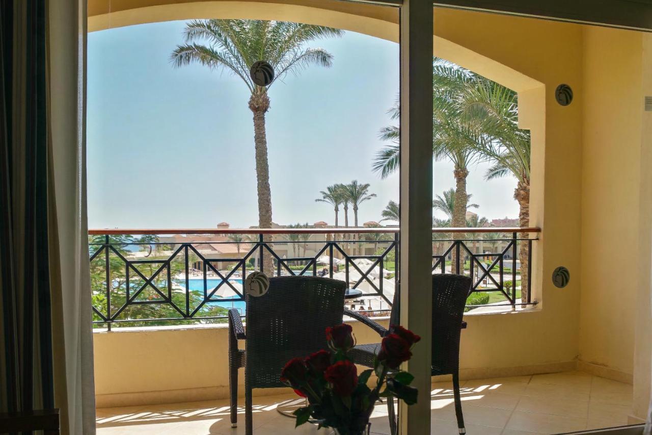 Superior Room Pool View