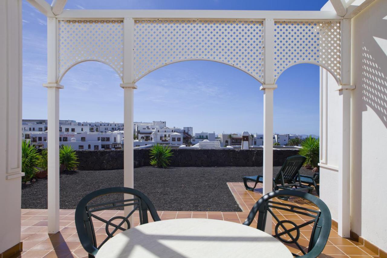 Two-Bedroom Apartment Sea View