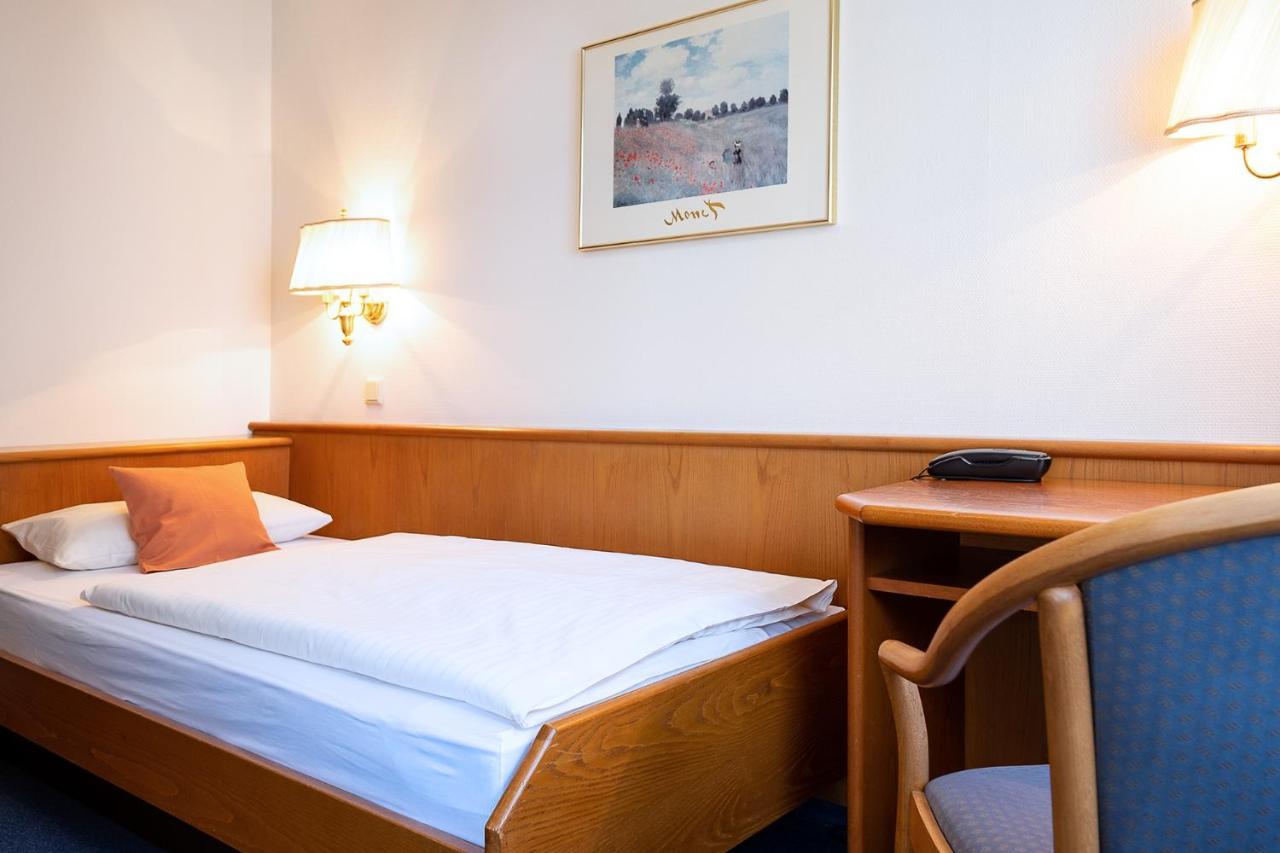 Comfort Single Room,1340197538:JPEG