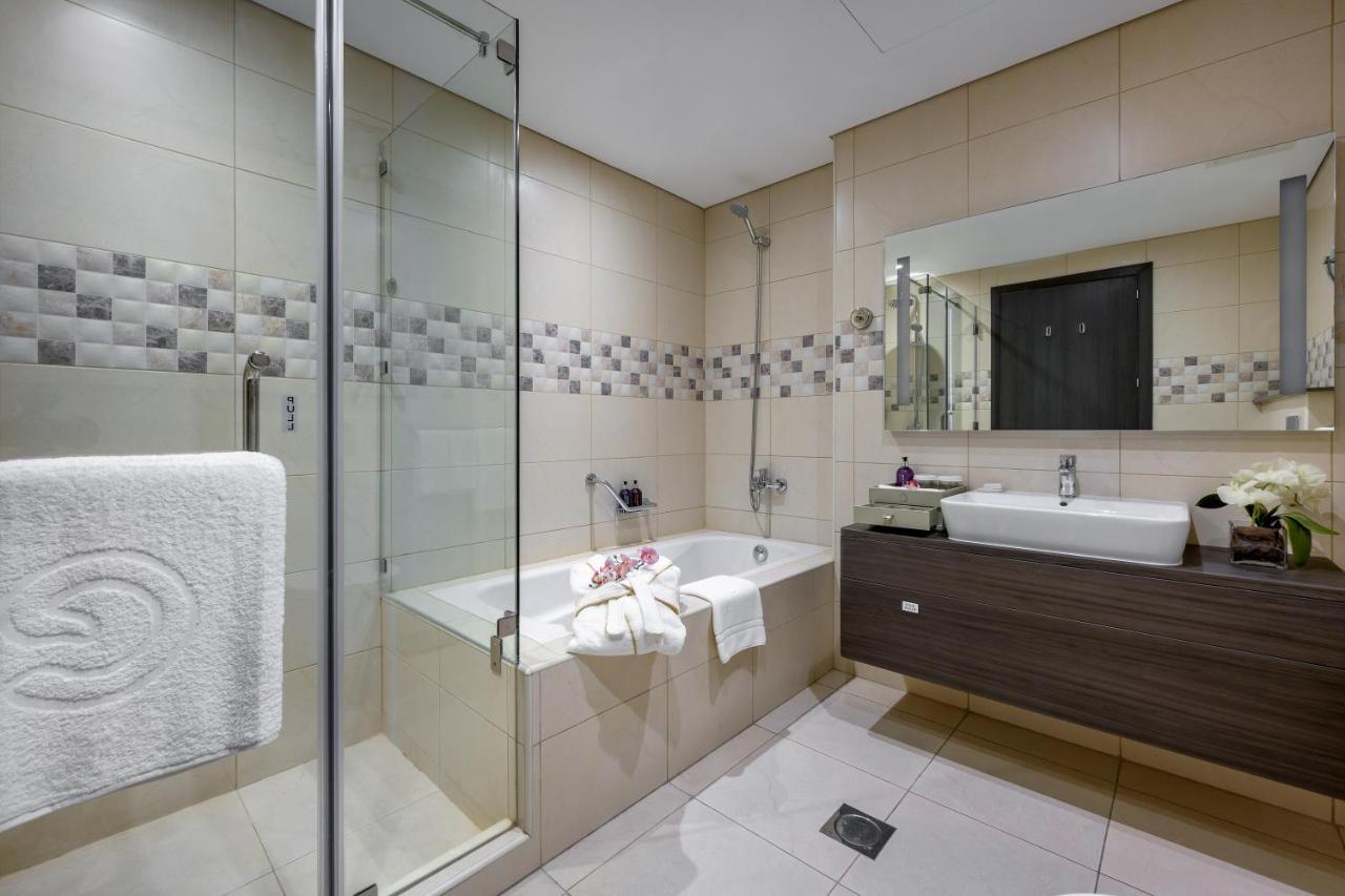 Deluxe Two Bedroom City View Residence