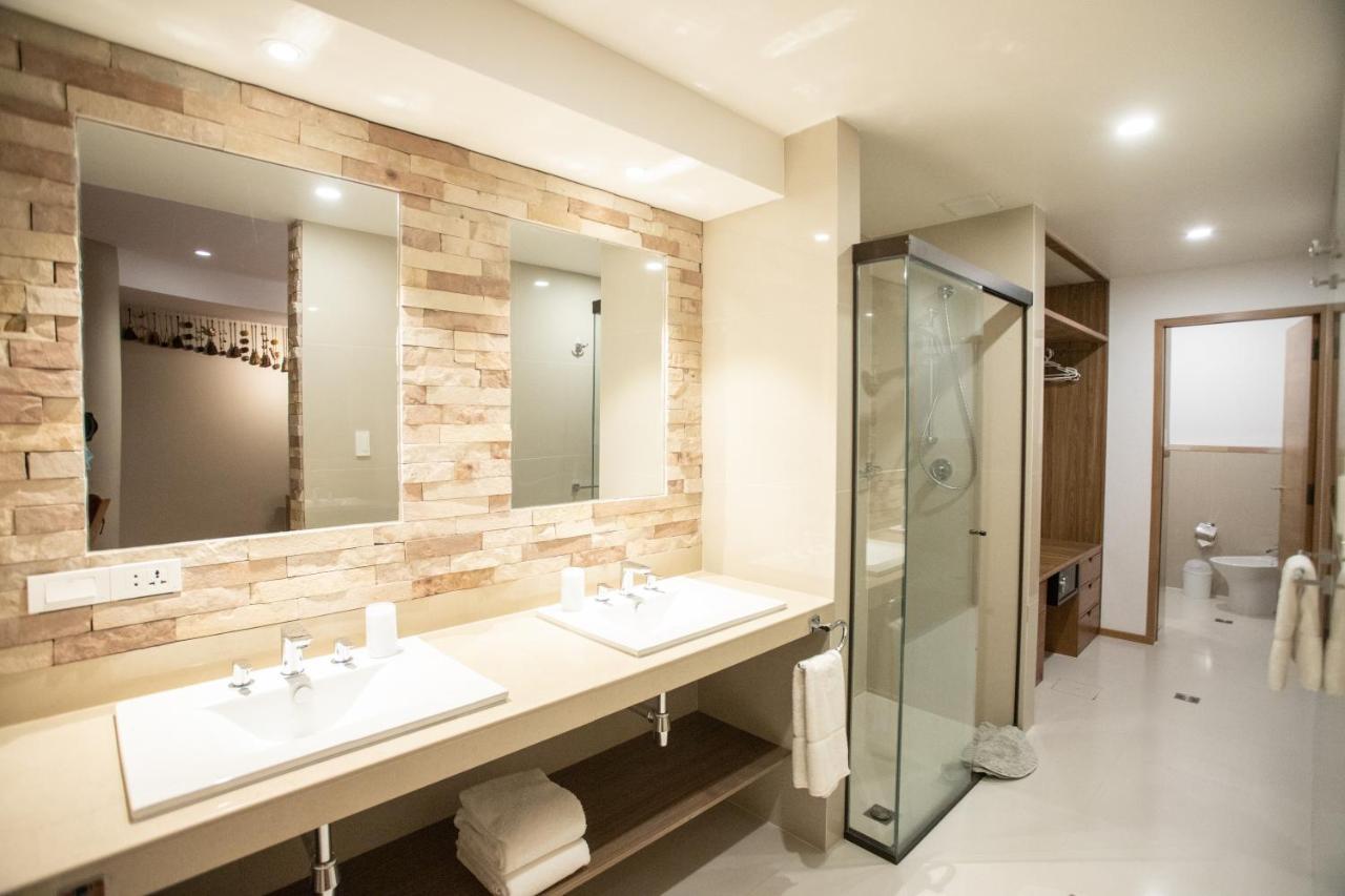 Deluxe Junior Suite