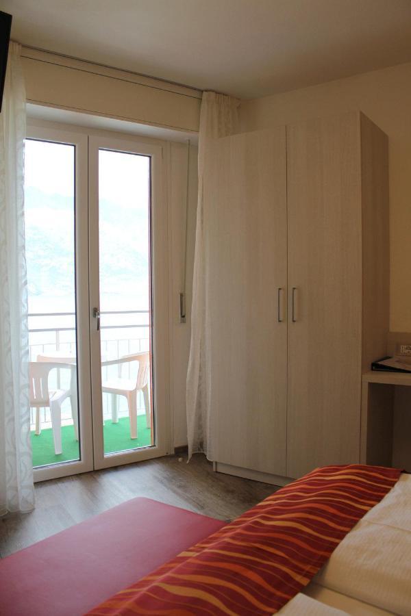 Triple Room Balcony Lake View