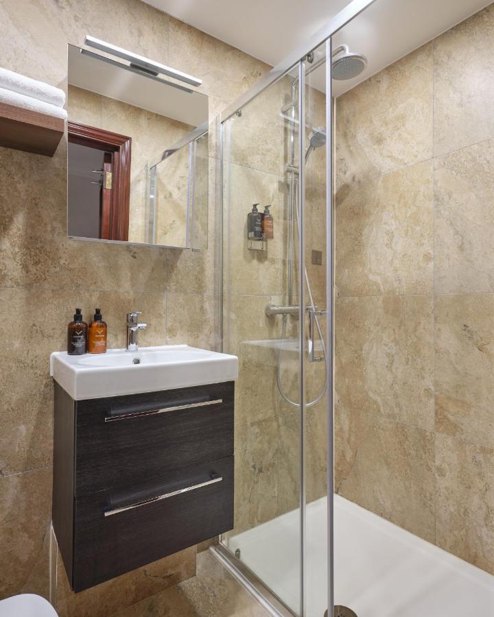 Club Double or Twin Room