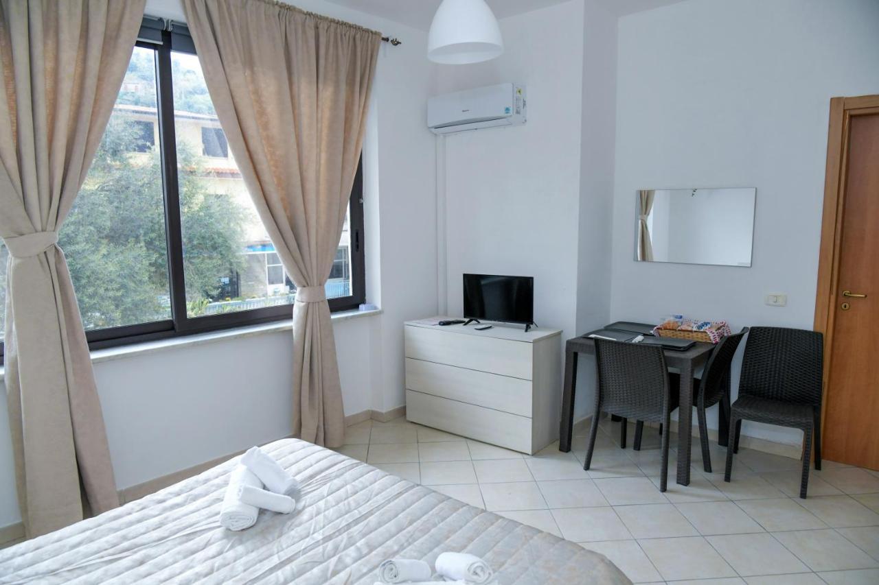 Classic Quadruple Room