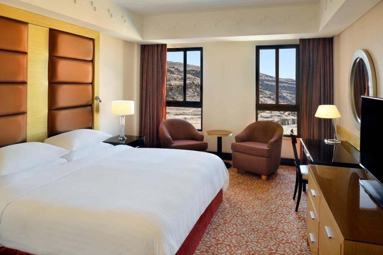 Standard Room, 1 King,1653531402:JPEG
