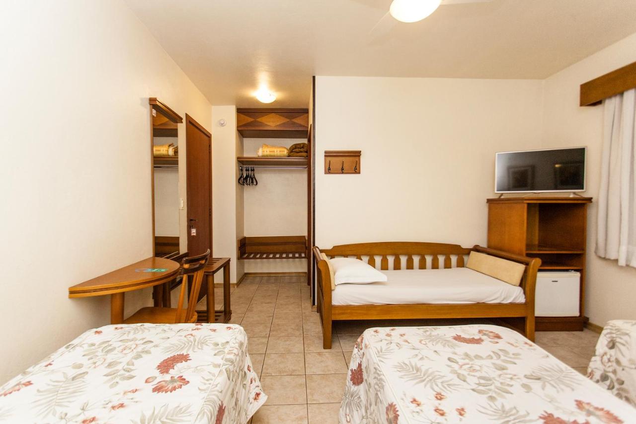 Luxury Triple Room,1401828755:JPEG