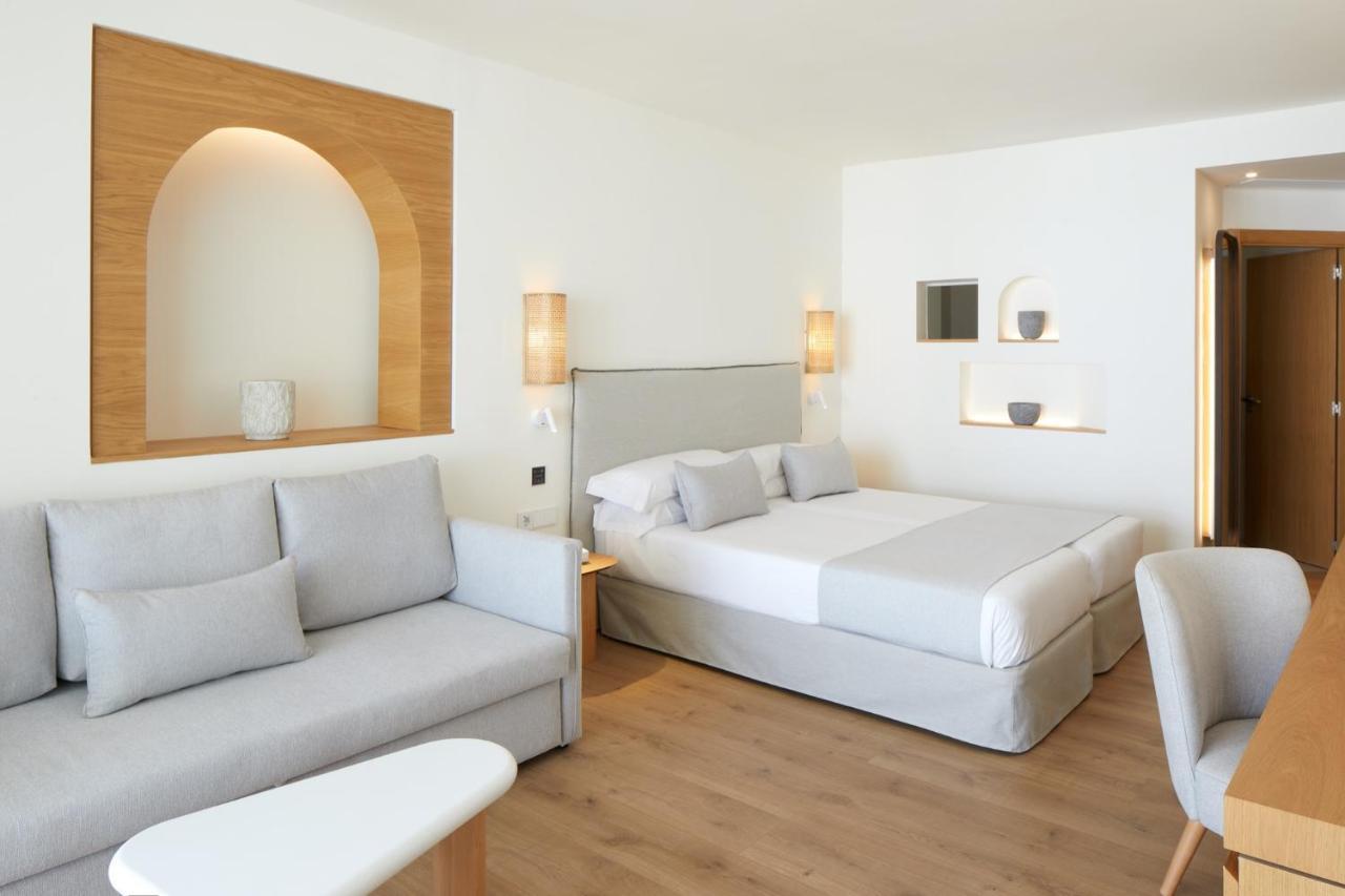 Twin Room City View