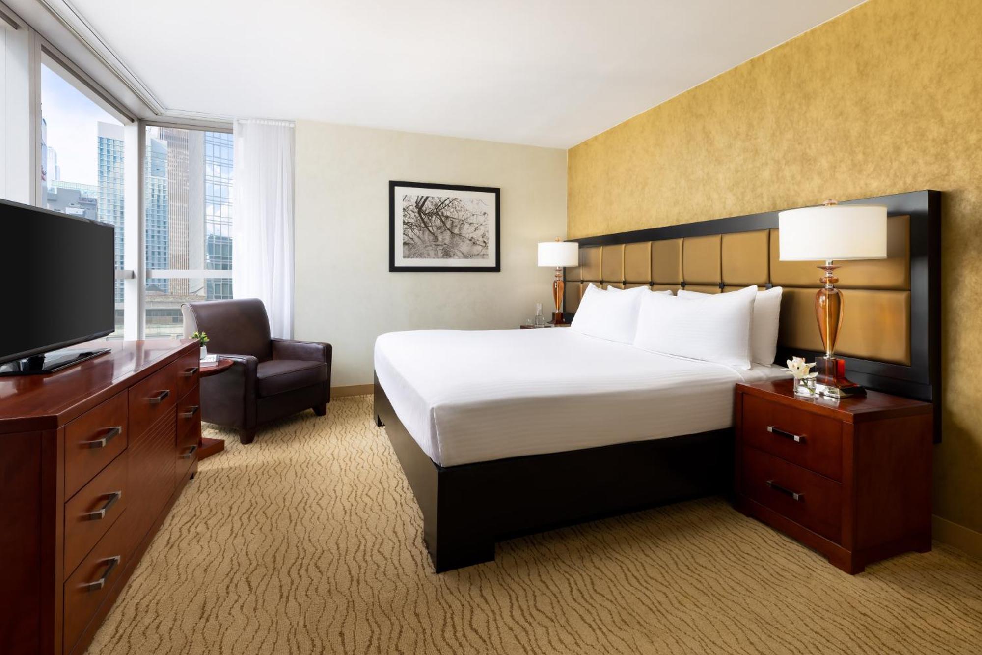 Standard King Room