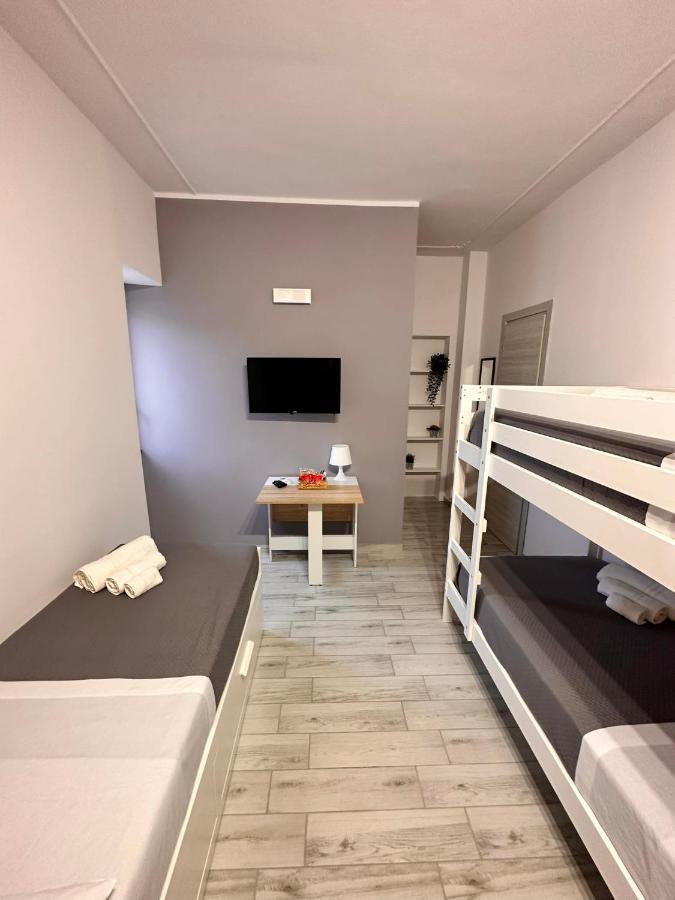 Triple Room Private Bathroom