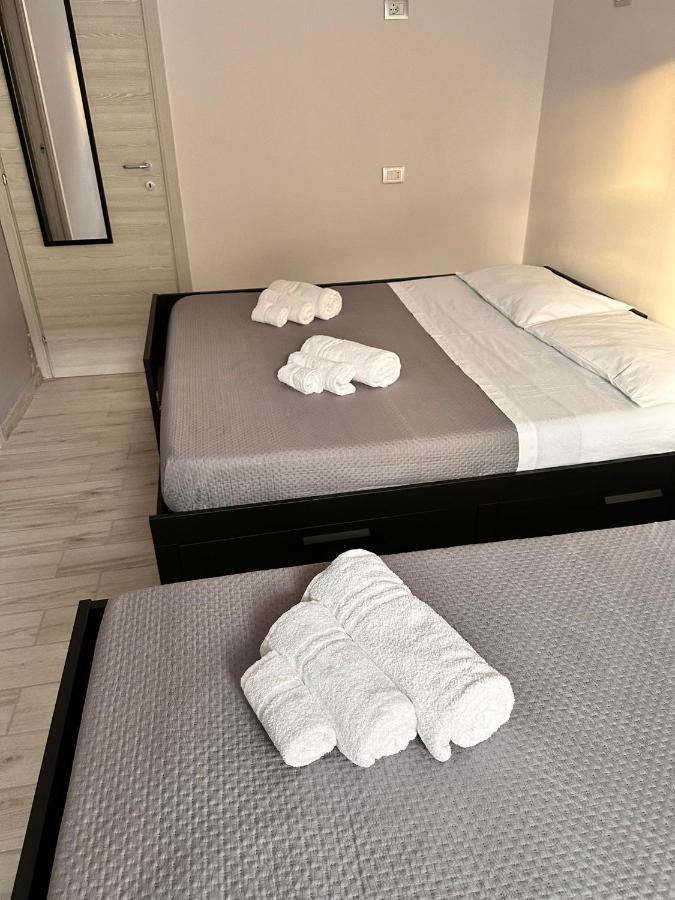 Triple Room Private Bathroom