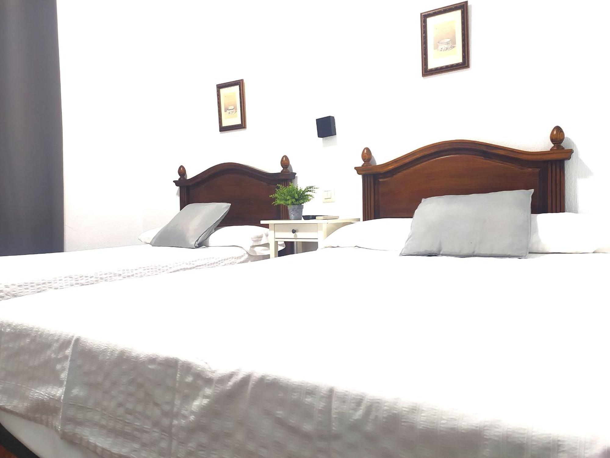 Double Room with Extra Bed,1500109624:JPEG