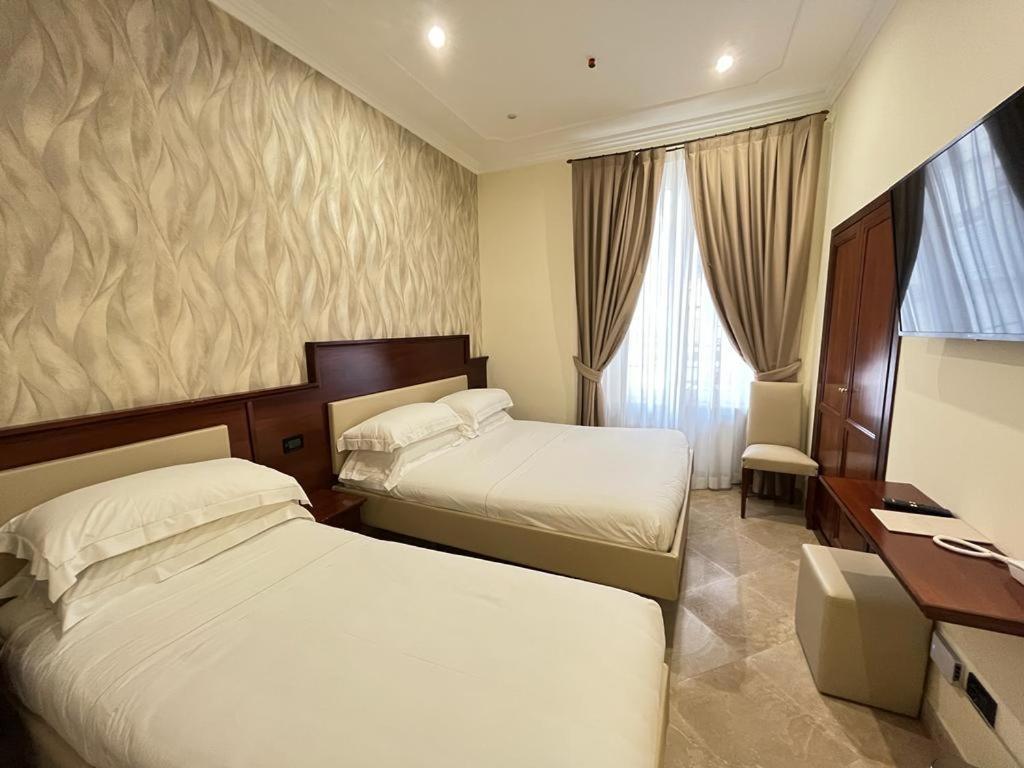Deluxe Triple Room