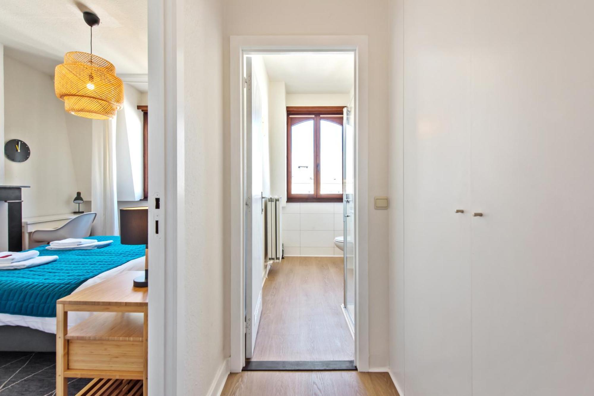 Driepersoonskamer met Eigen Badkamer