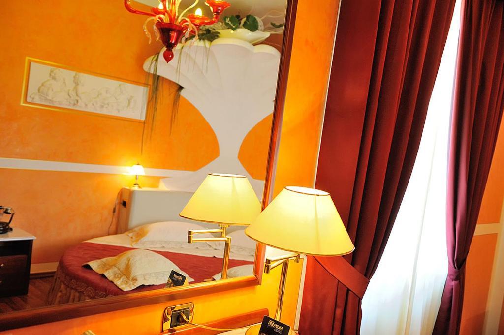 Deluxe Suite Spa Bath